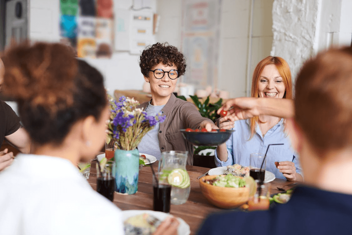 Women eating healthy meal